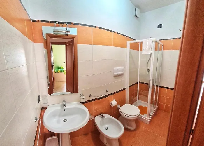 Апартаменты Rainbow Seafront